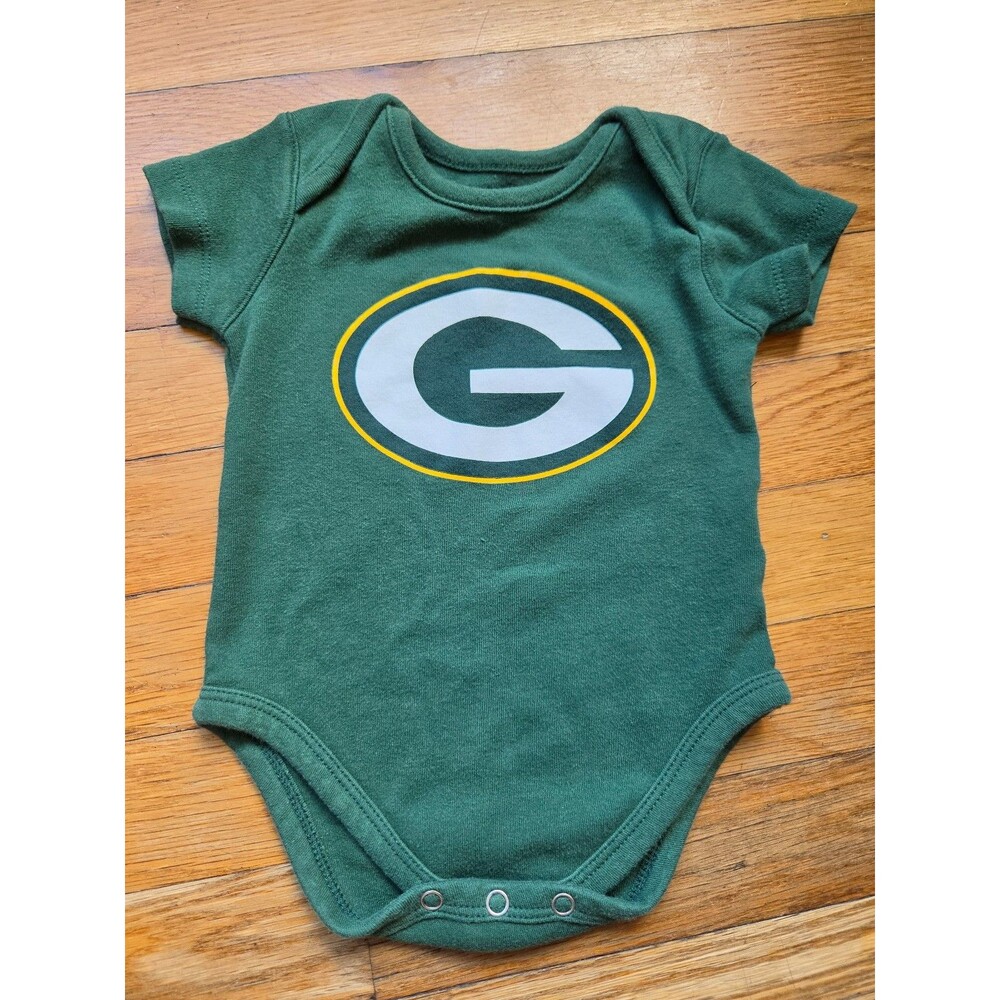 NFL Green Bay Packers Baby bodysuit size 3 to 6 months 100% cotton